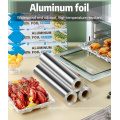 Uso da cozinha e papel alumínio de meio temperamento